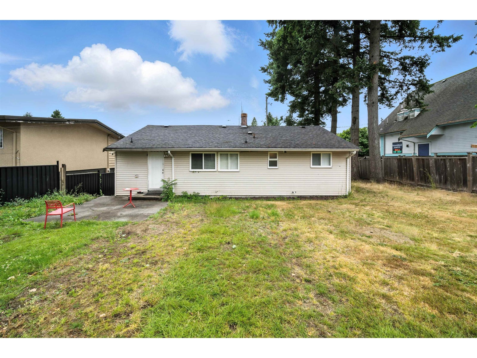 Photo 15 of 14032 Grosvenor Road, Surrey BC