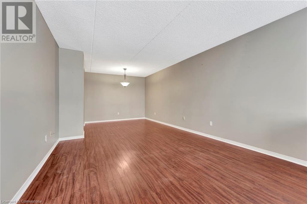 Photo 11 of 500 Silverbirch Boulevard Unit 101, Mount Hope ON