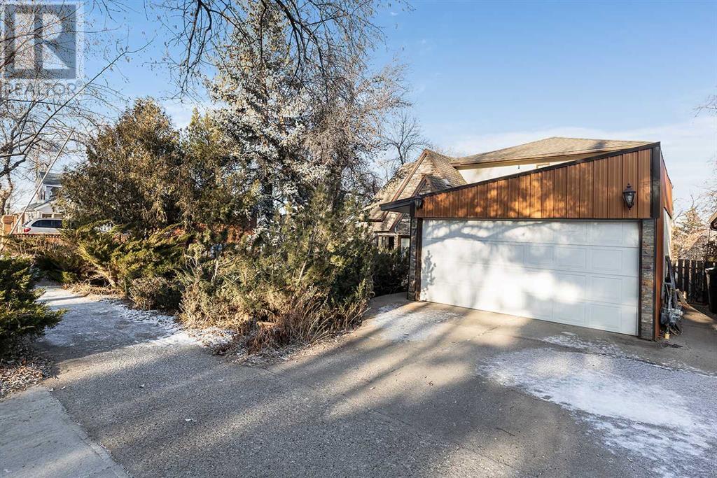 Photo 18 of 176 1 Street Sw, Medicine Hat AB