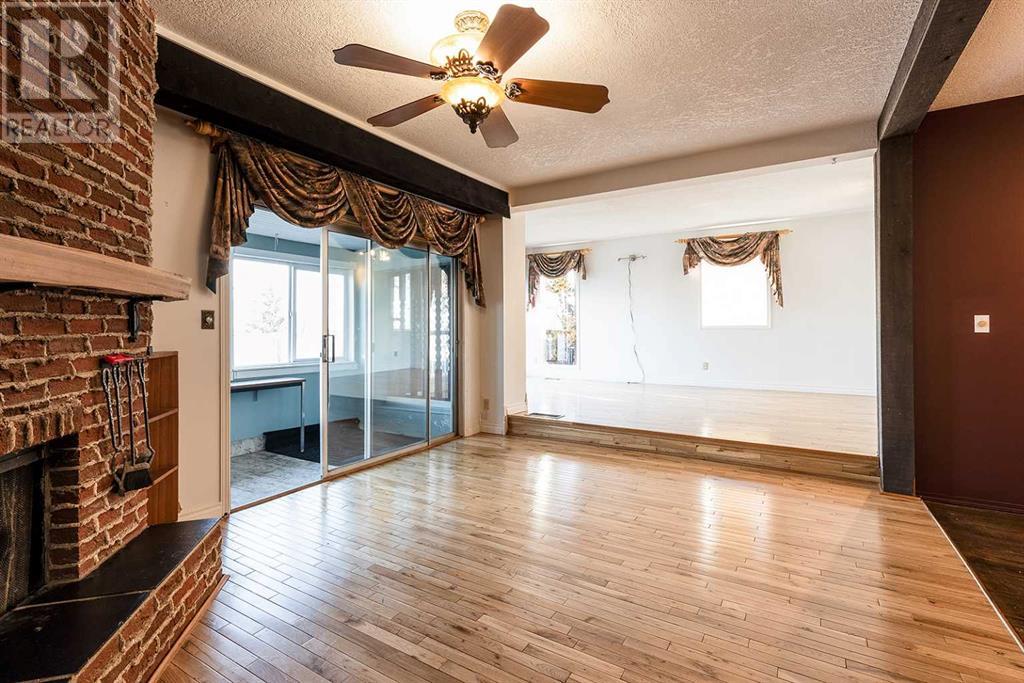 Photo 48 of 176 1 Street Sw, Medicine Hat AB
