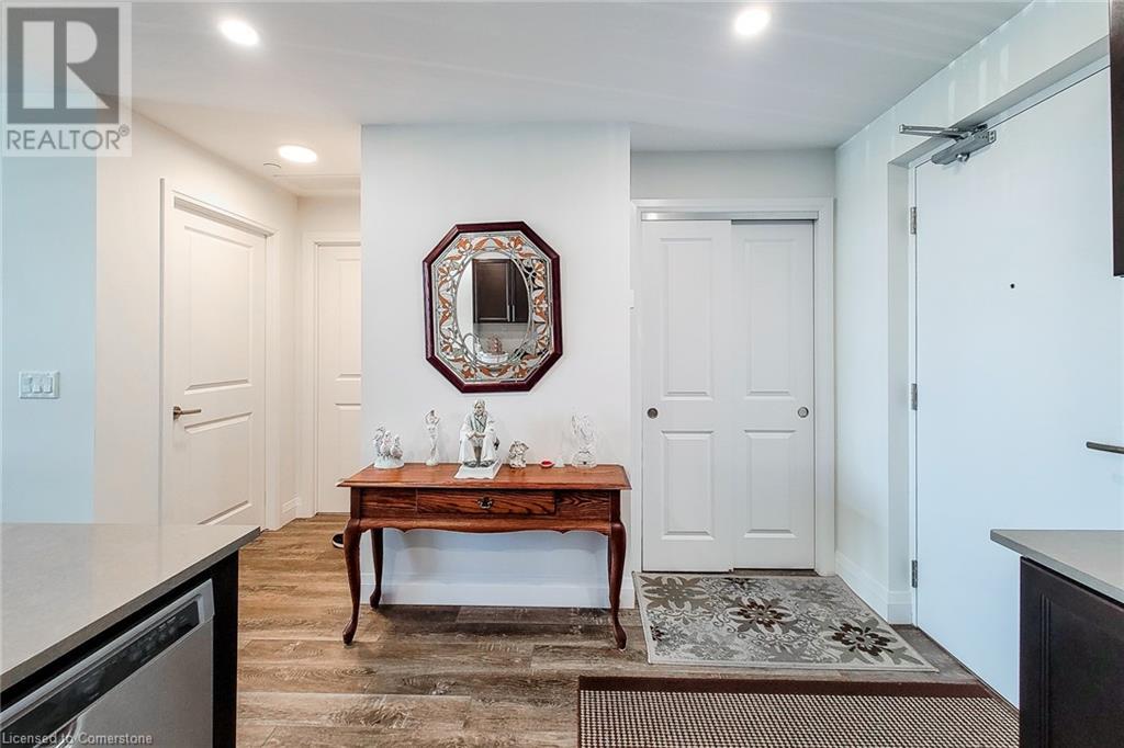 Photo 23 of 1 Redfern Avenue Unit 313, Hamilton ON