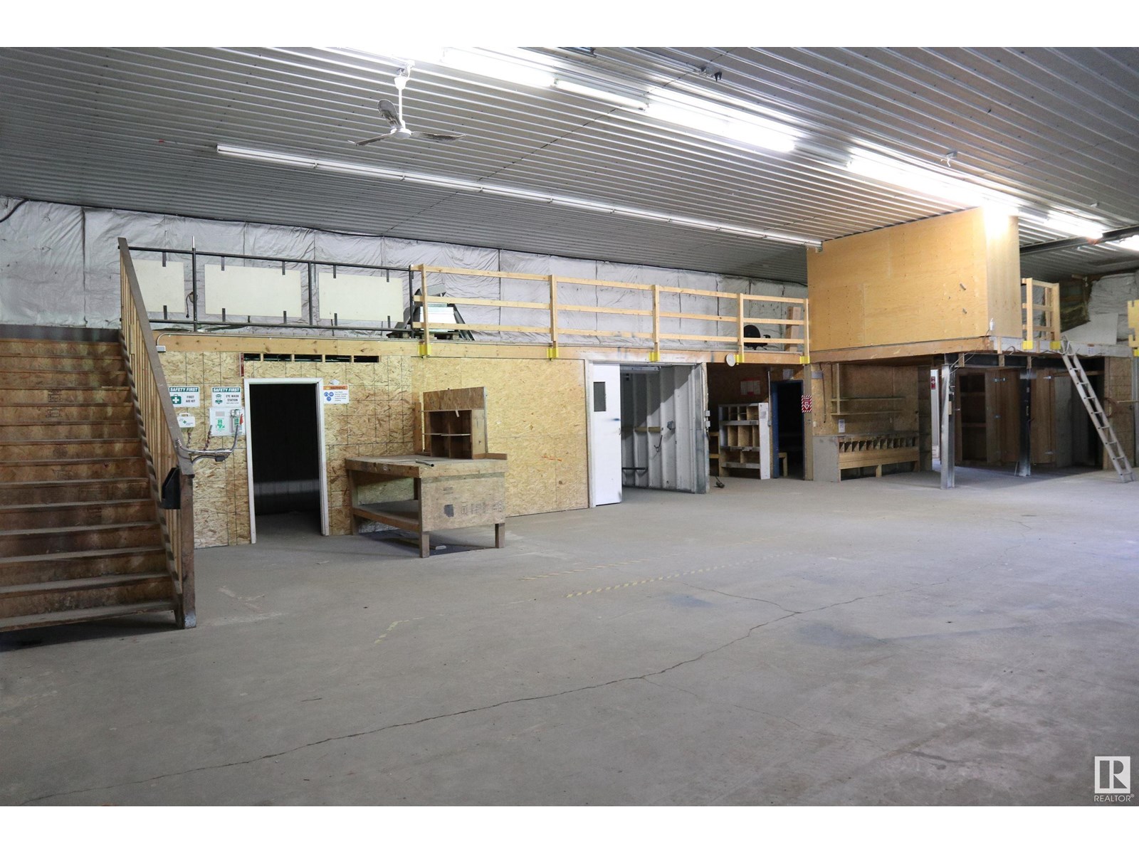 Photo 31 of 2047 Twp Rd 495 A, Telfordville AB
