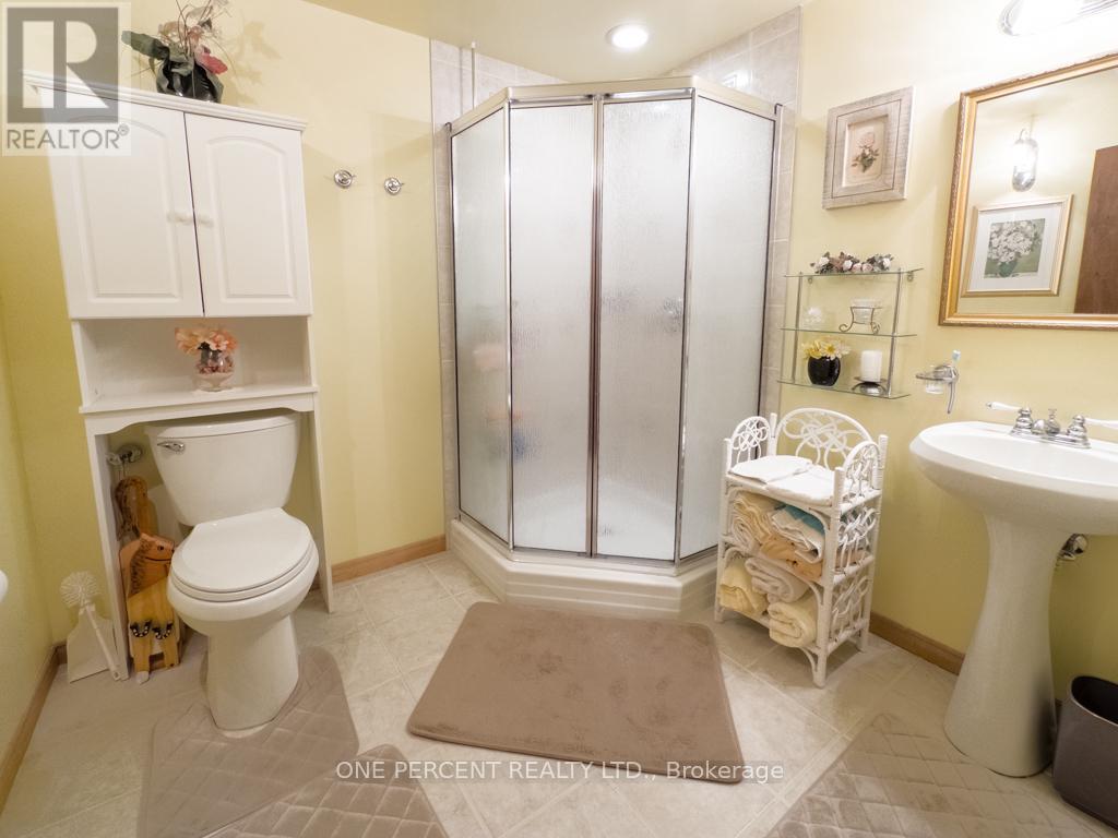 Photo 18 of 25 Loraine Avenue, Quinte West ON