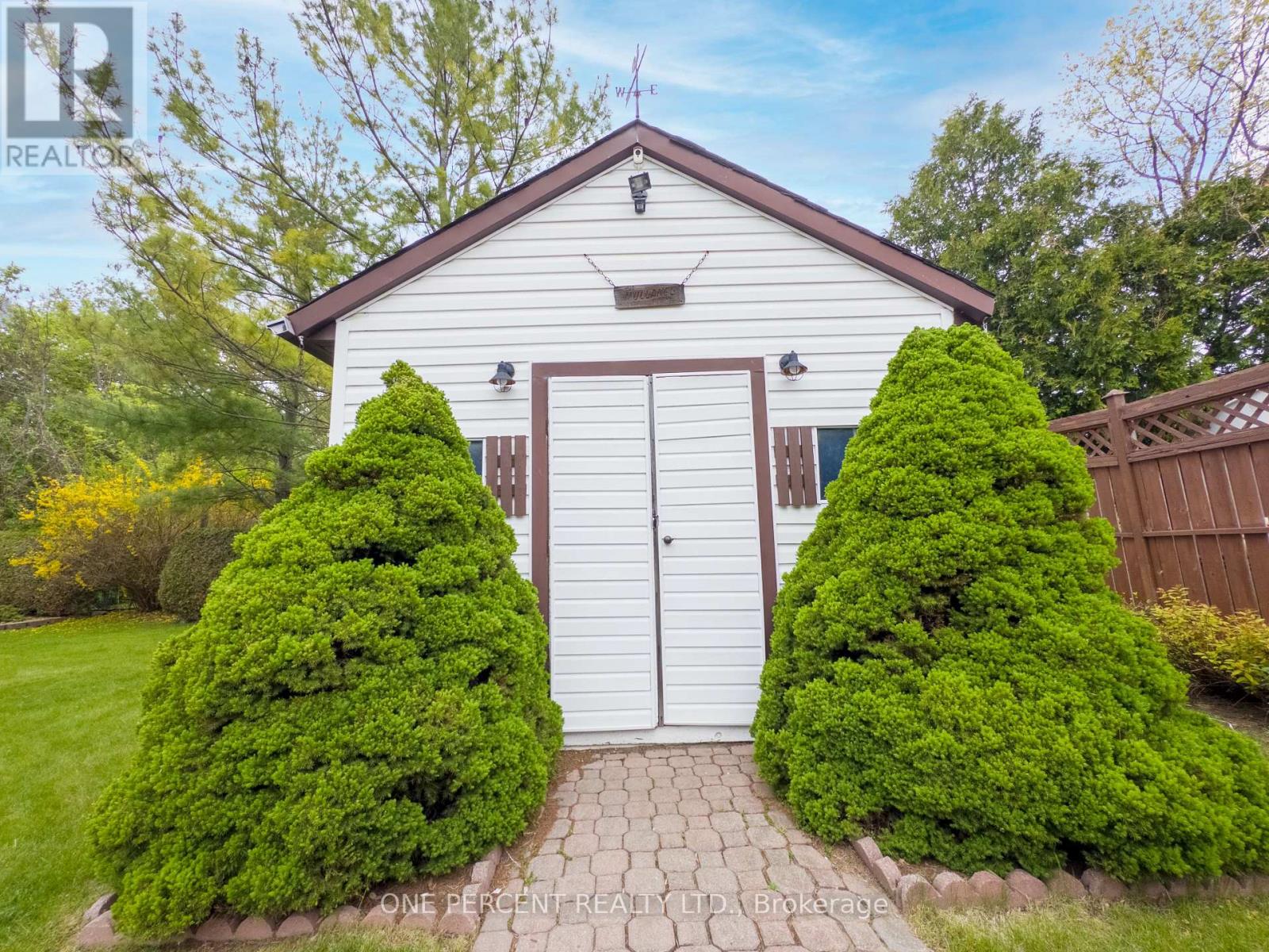 Photo 7 of 25 Loraine Avenue, Quinte West ON