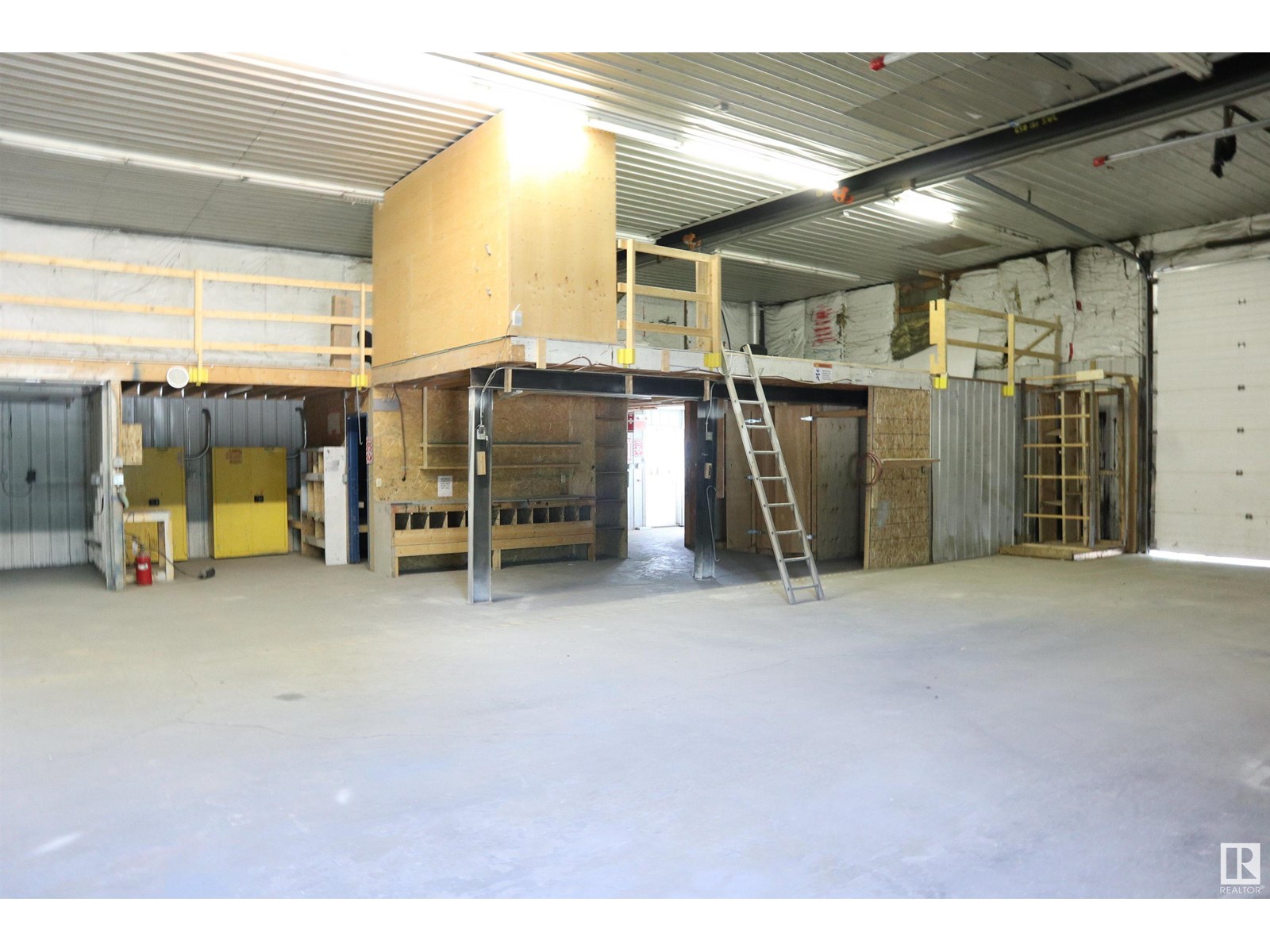 Photo 35 of 2047 Twp Rd 495 A, Telfordville AB