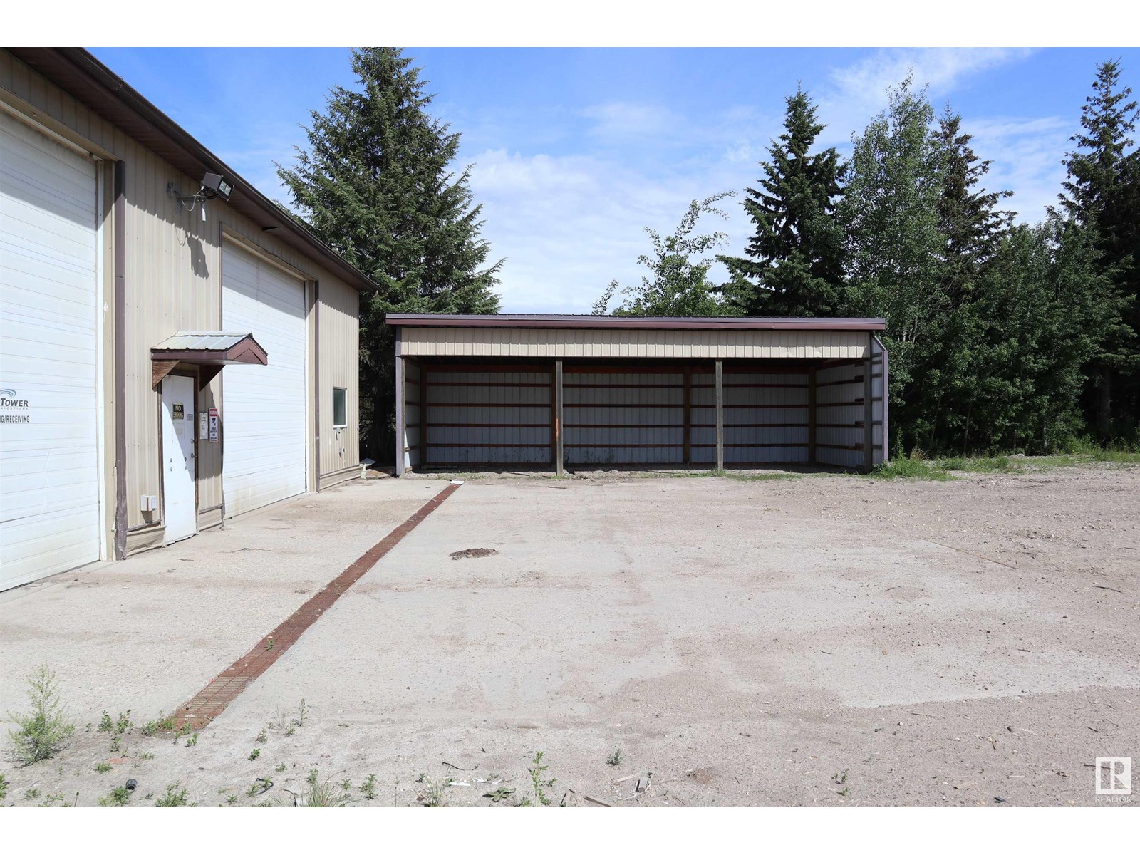 Photo 26 of 2047 Twp Rd 495 A, Telfordville AB