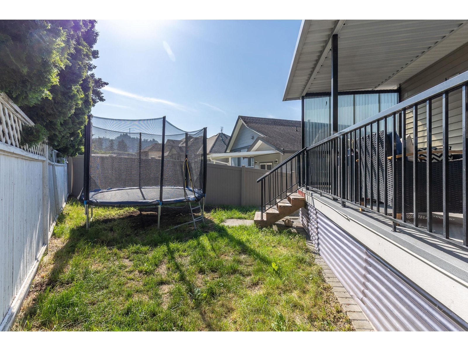 Photo 30 of 34413 Stoneleigh Avenue, Abbotsford BC