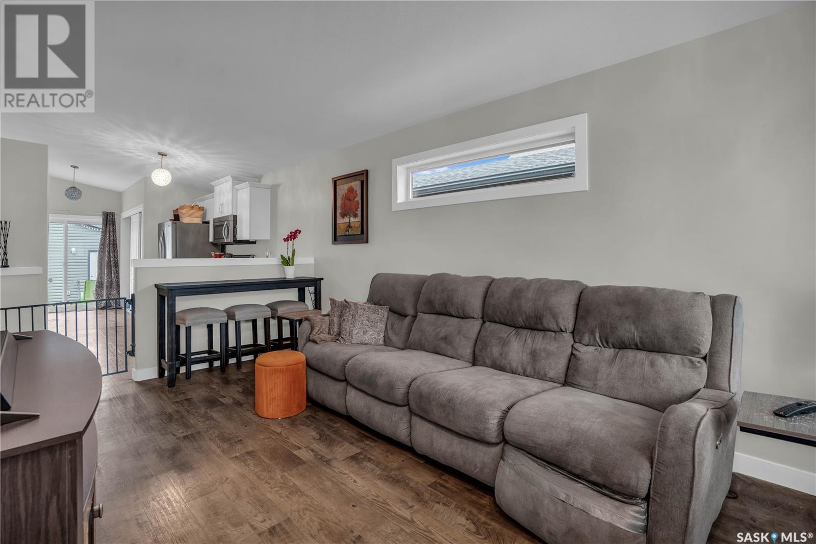Photo 6 of 5413 Campling Avenue, Regina SK