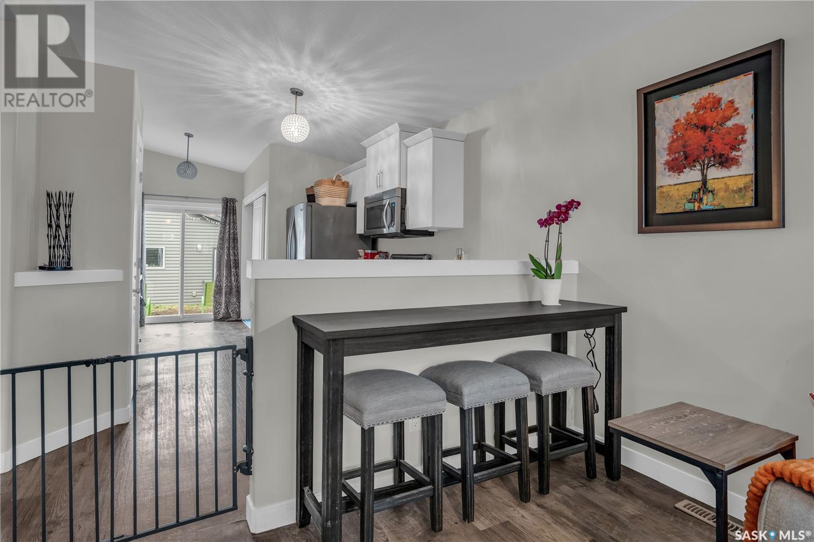 Photo 9 of 5413 Campling Avenue, Regina SK