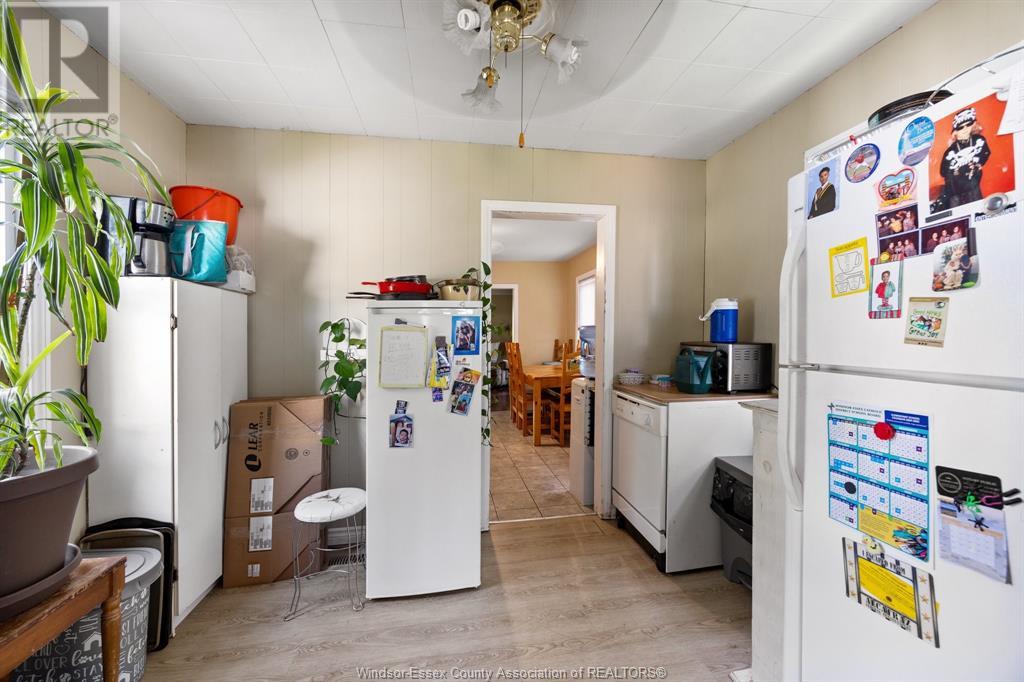 Photo 1 of 1038 Esdras, Windsor ON