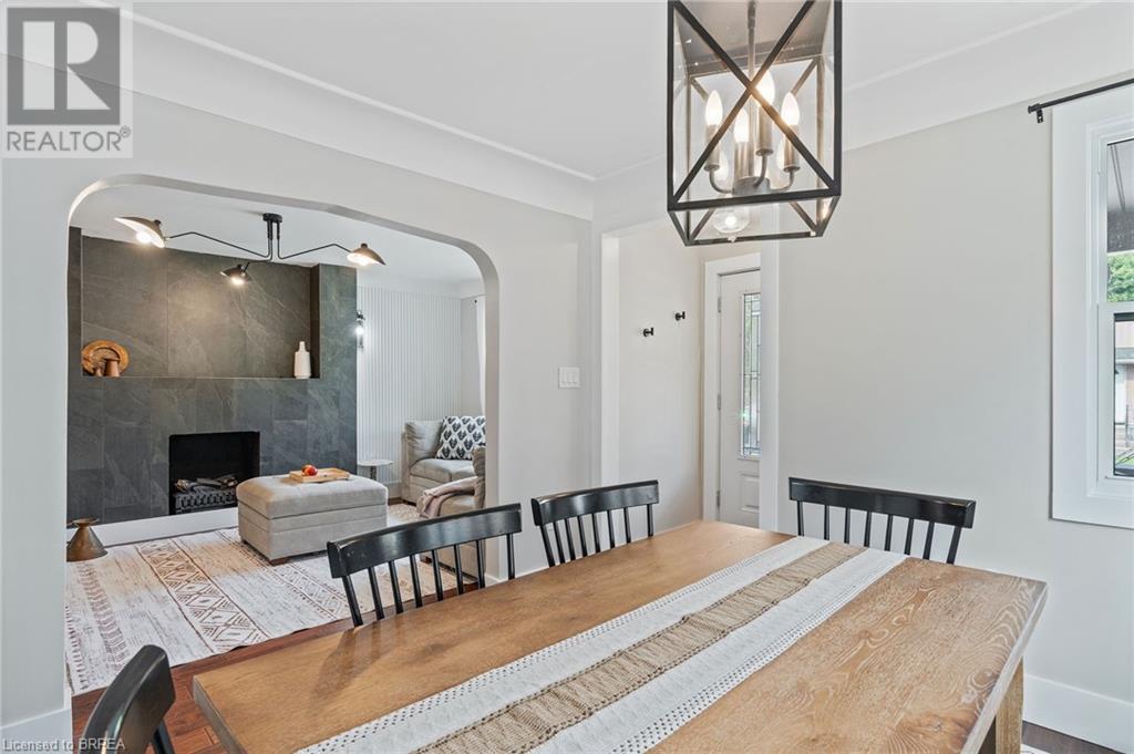 Photo 12 of 7 Esther Street, Brantford ON