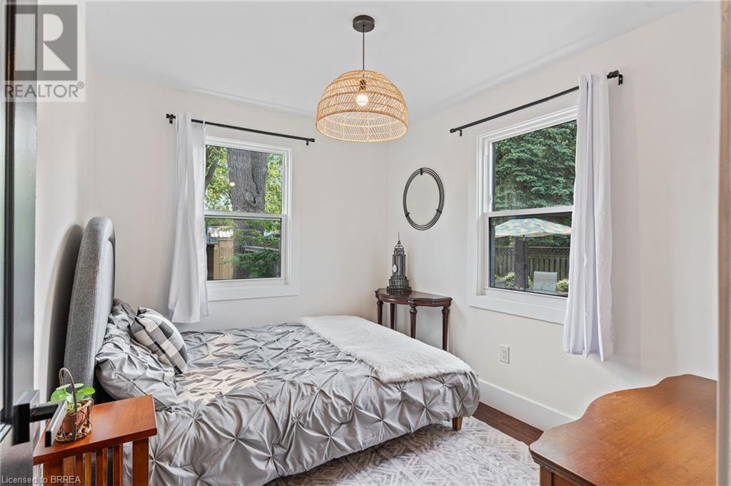Photo 18 of 7 Esther Street, Brantford ON
