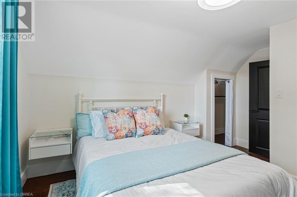 Photo 26 of 7 Esther Street, Brantford ON