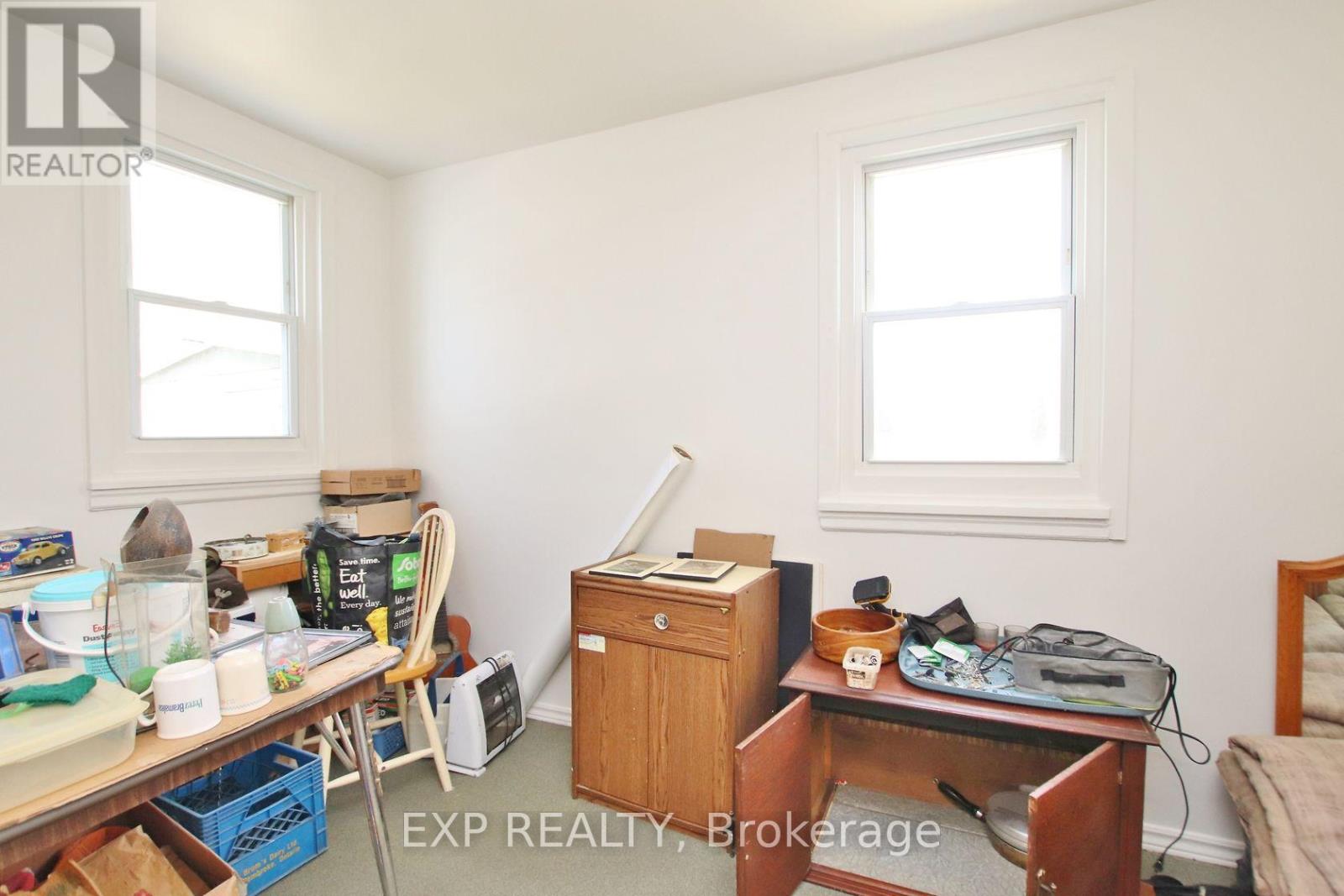 Photo 5 of 55 Ida Street S, Arnprior ON