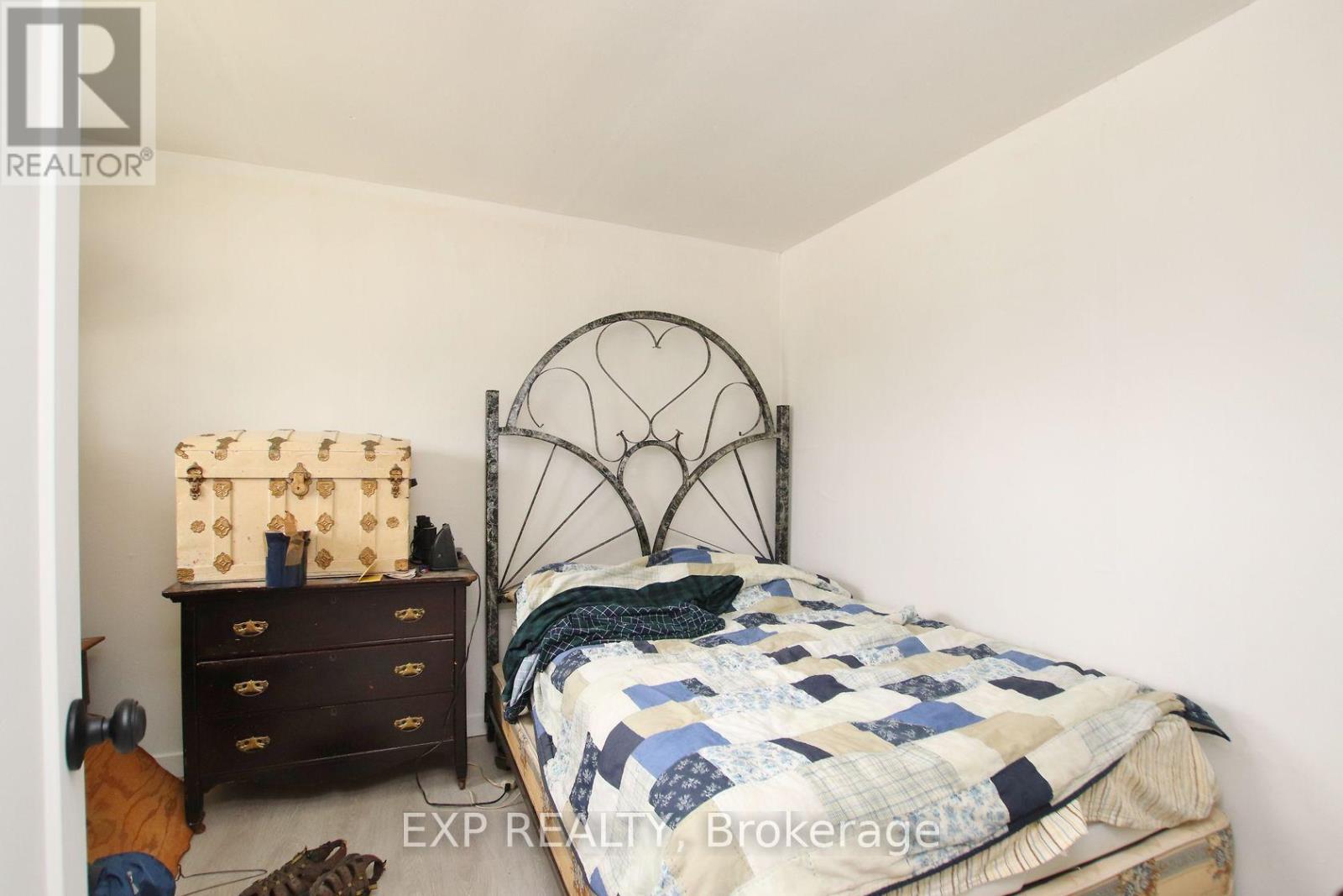 Photo 14 of 55 Ida Street S, Arnprior ON