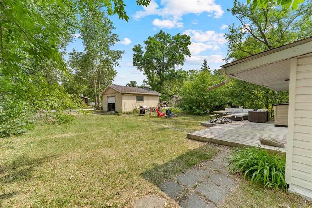Photo 22 of 245 Maple Avenue, Winnipeg Beach MB