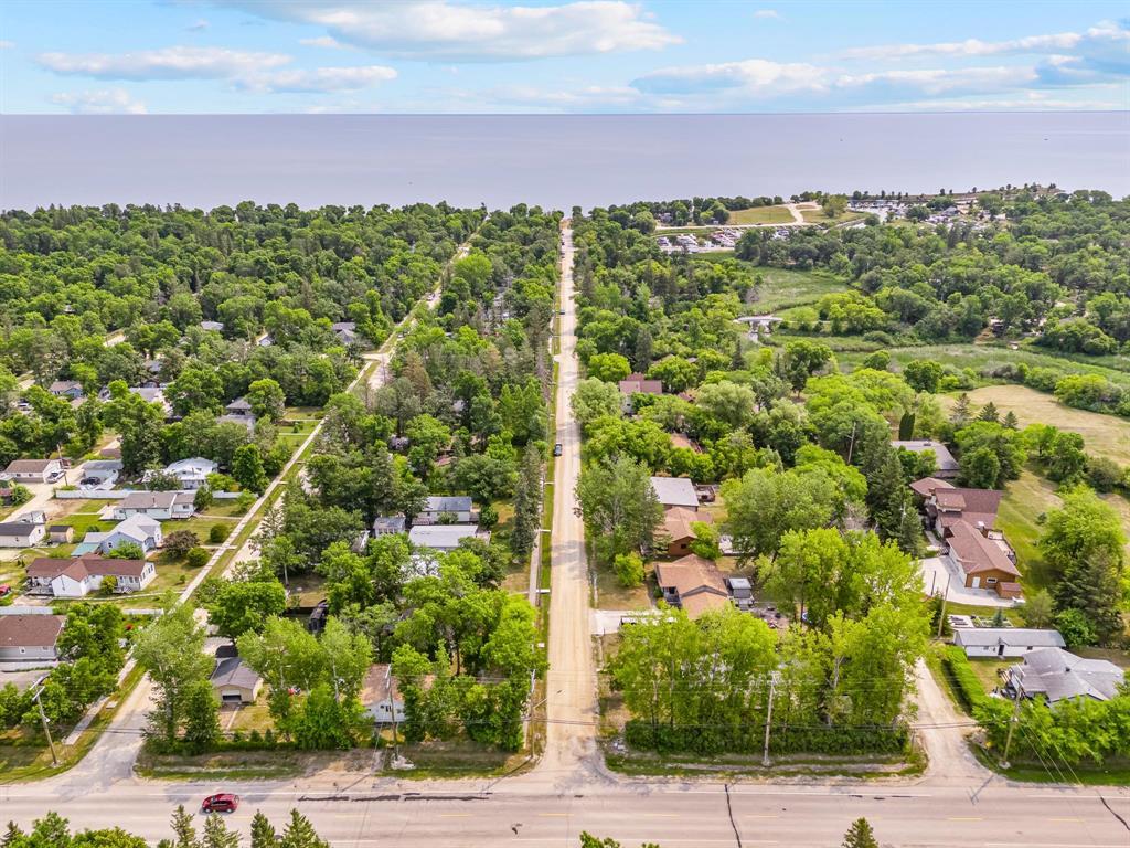 Photo 29 of 245 Maple Avenue, Winnipeg Beach MB