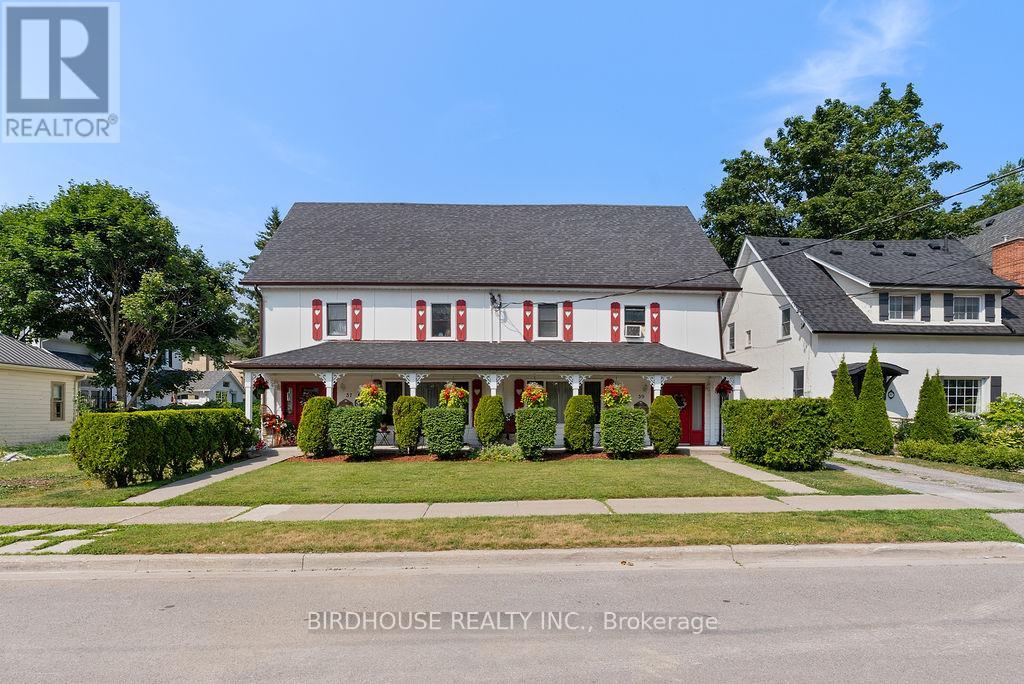 Photo 39 of 37 39 Sussex Street N, Kawartha Lakes ON