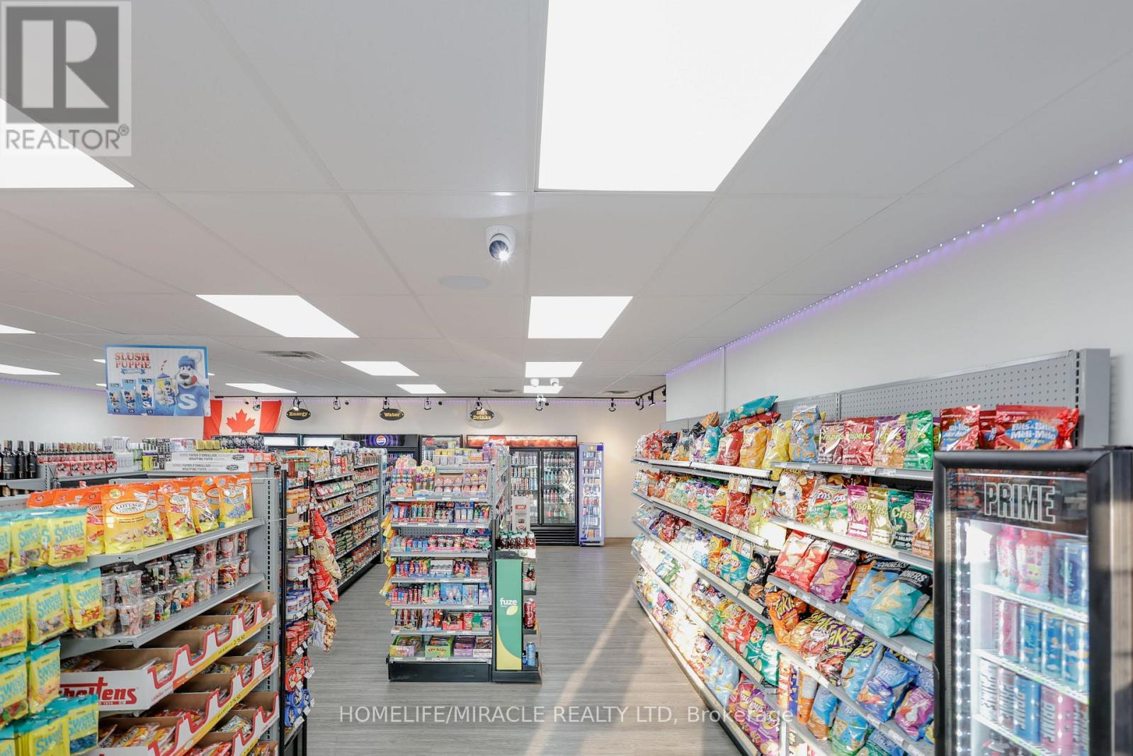 Photo 8 of A 985 Talbot Street, St Thomas ON