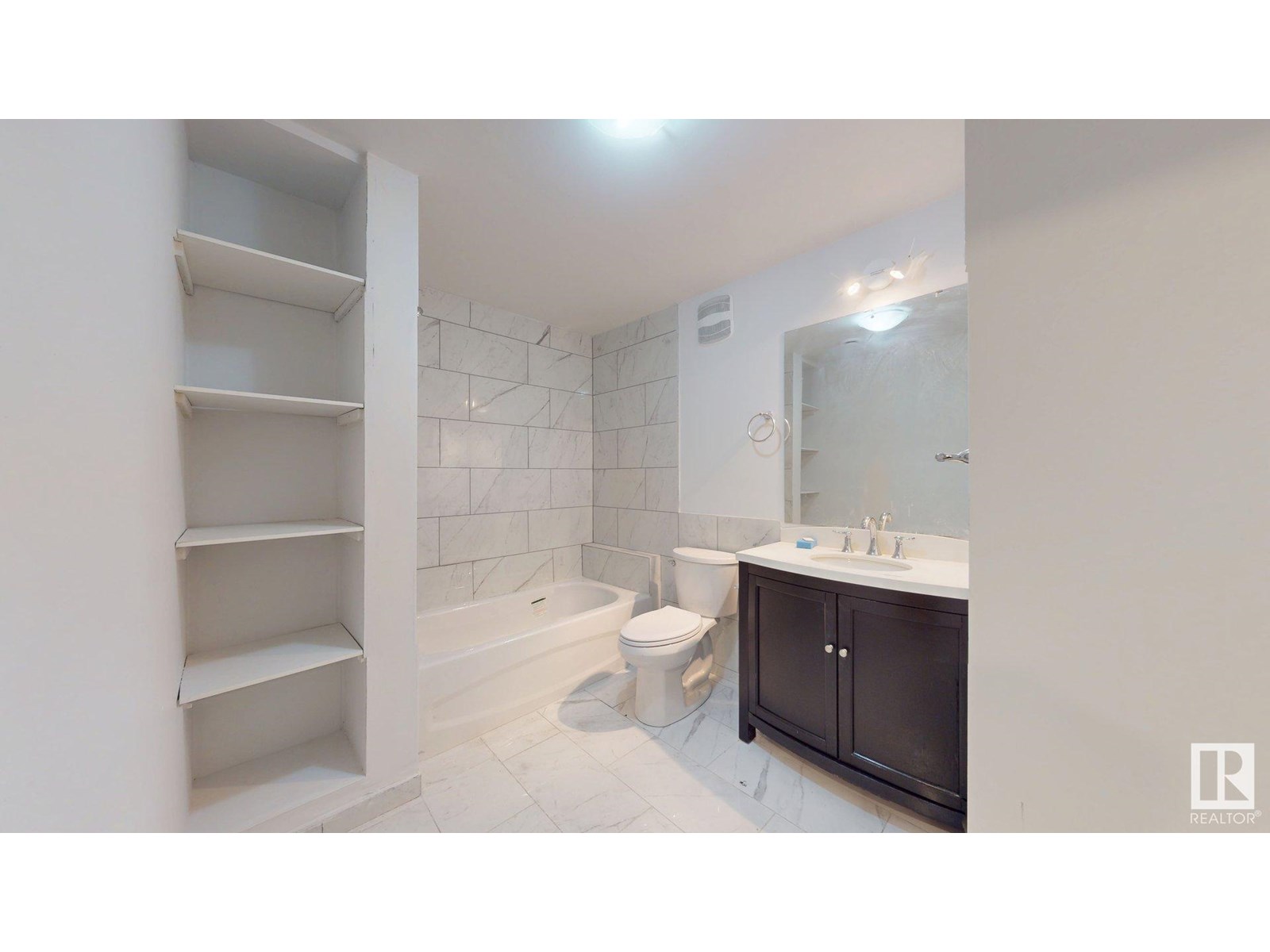 Photo 2 of 5440 1 A Av Sw, Edmonton AB