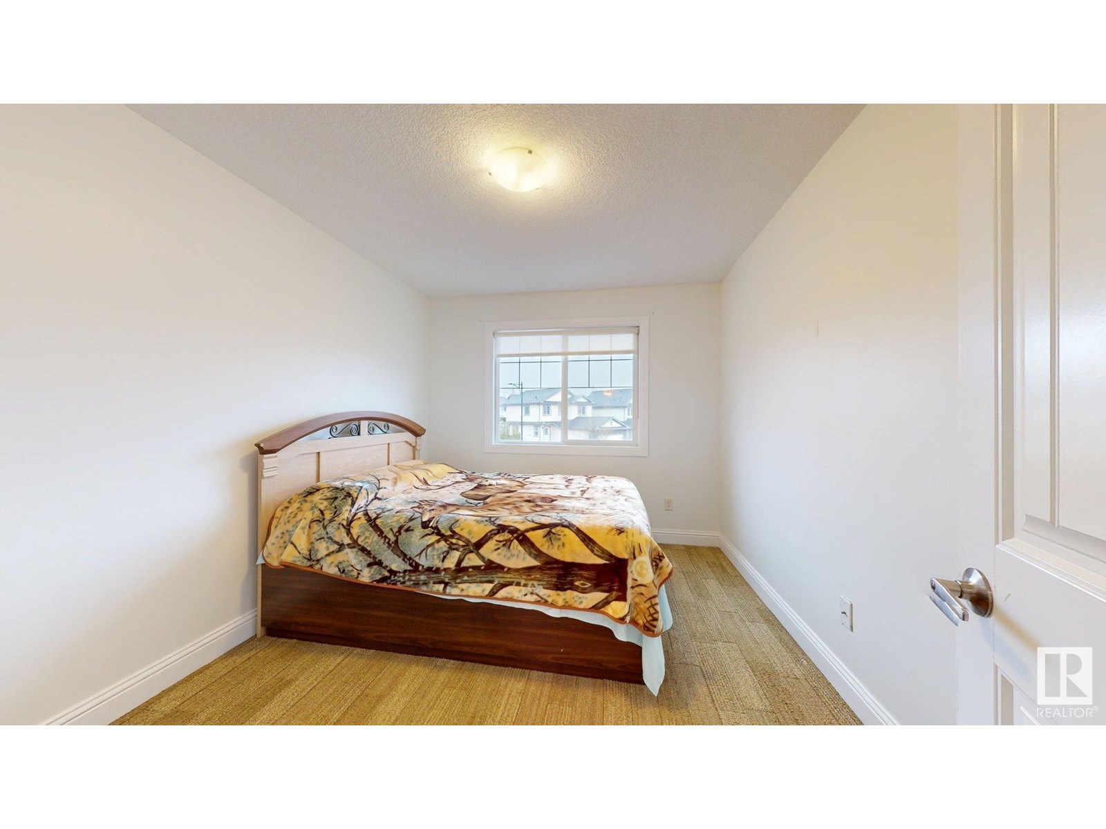 Photo 33 of 5440 1 A Av Sw, Edmonton AB