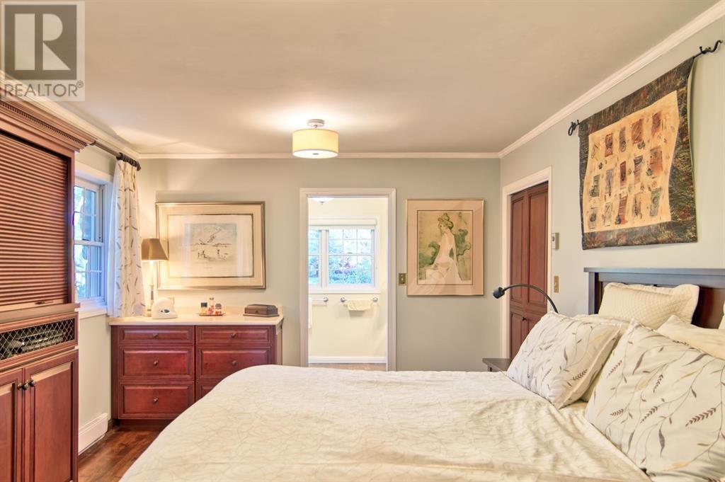 5479-5487 BROOKS ROAD, Halfmoon Bay