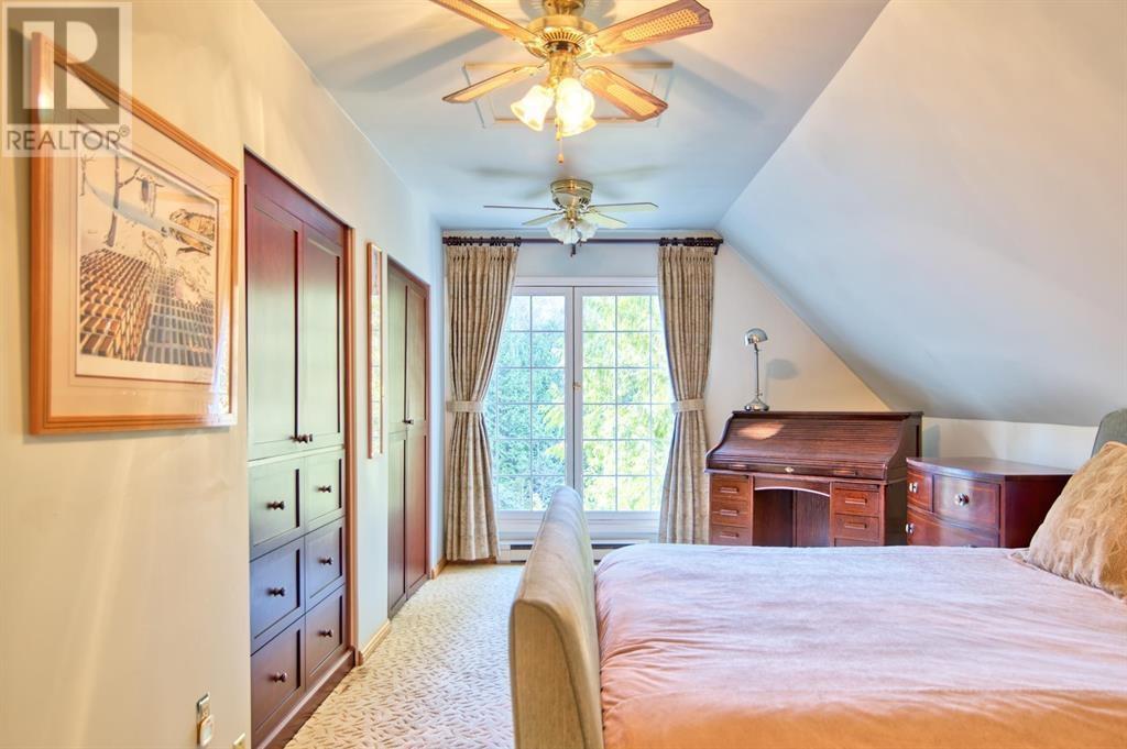 5479-5487 BROOKS ROAD, Halfmoon Bay