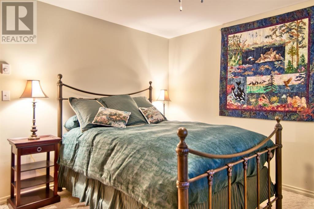 5479-5487 BROOKS ROAD, Halfmoon Bay