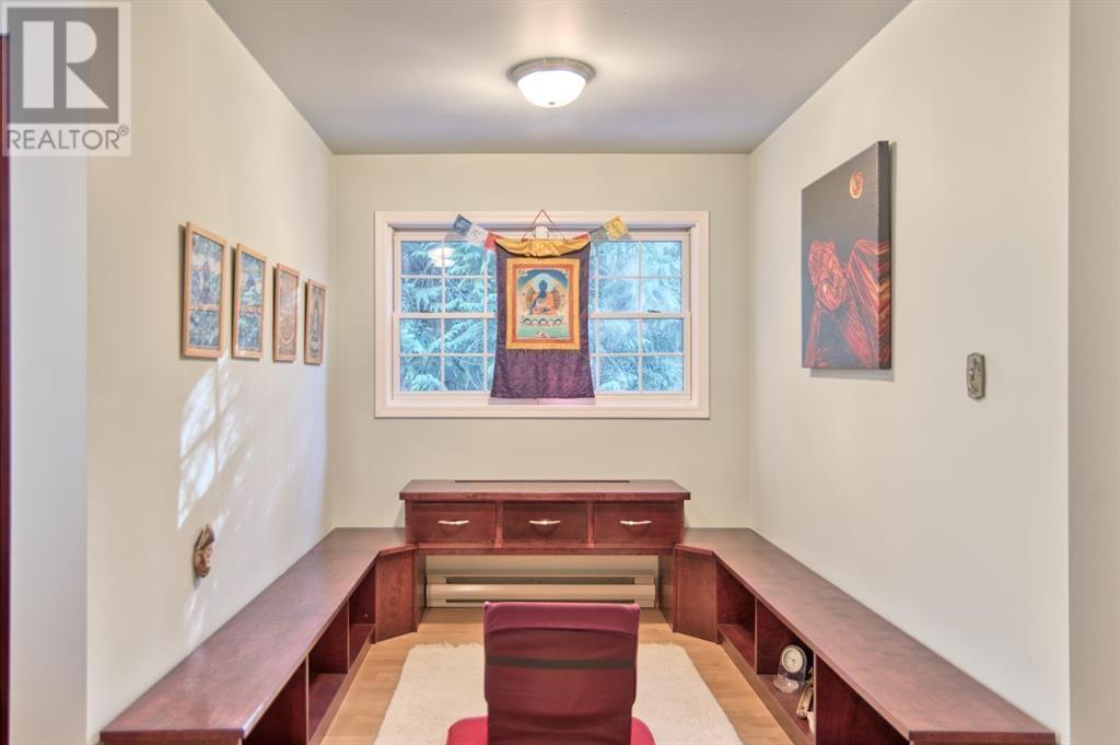 5479-5487 BROOKS ROAD, Halfmoon Bay
