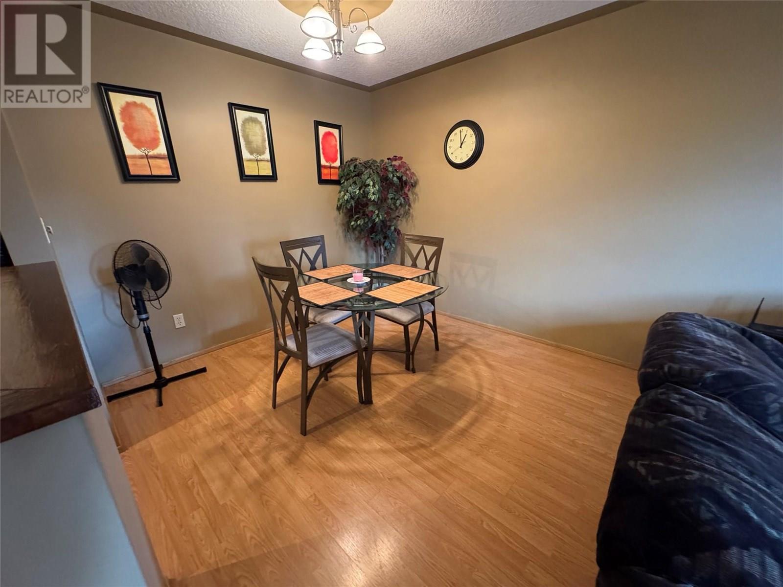 108 Spruce Avenue Unit# 206, Tumbler Ridge