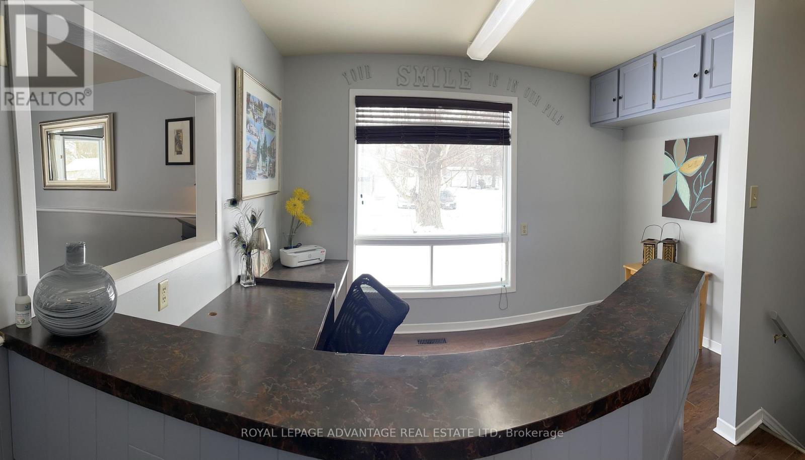 Photo 40 of 34 James Street, Smiths Falls ON