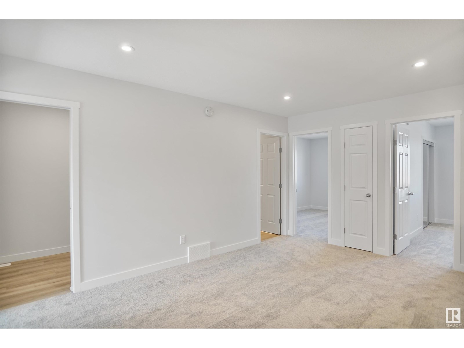 3 Tenuto LI, Spruce Grove