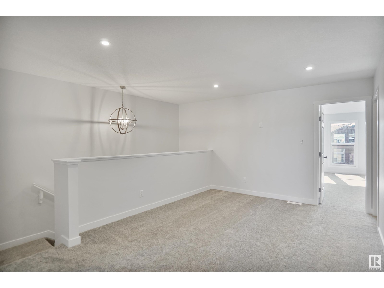 3 Tenuto LI, Spruce Grove