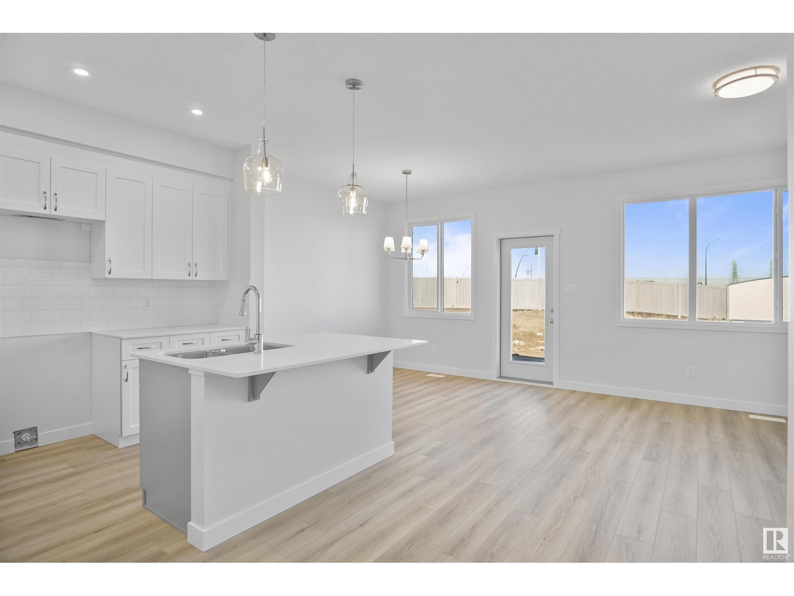 3 Tenuto LI, Spruce Grove