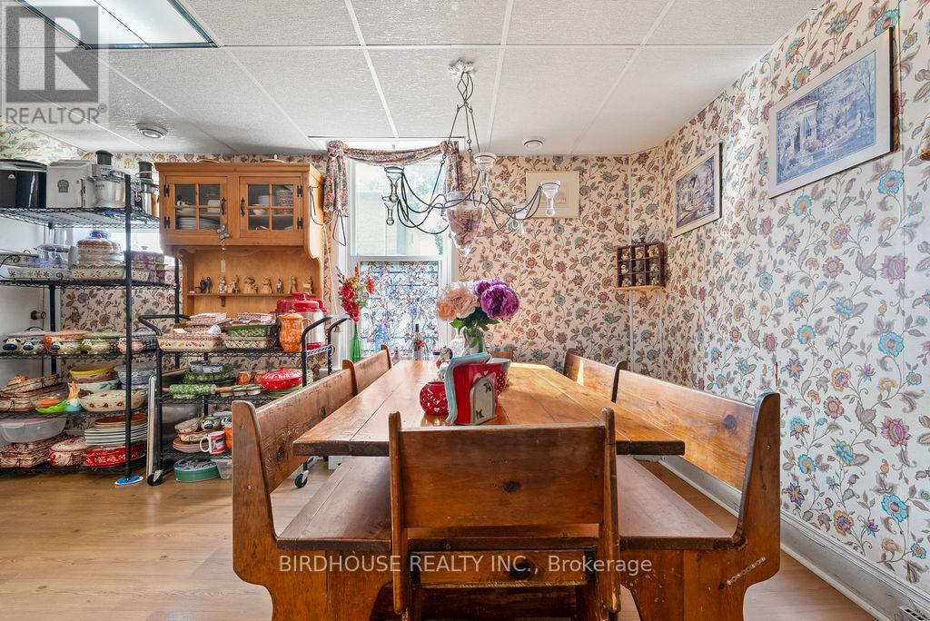 Photo 30 of 37 39 Sussex Street N, Kawartha Lakes ON