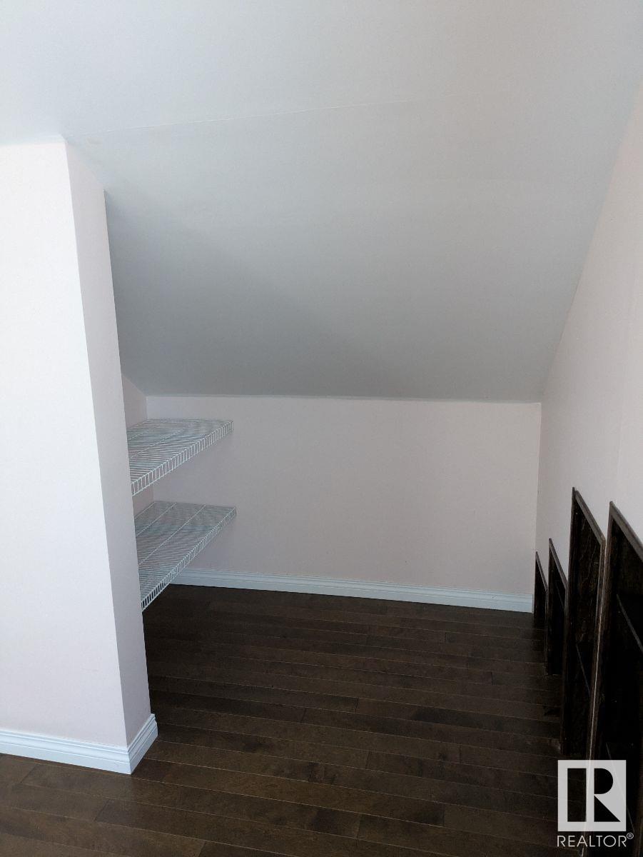 Photo 35 of 11242 95 A St Nw, Edmonton AB