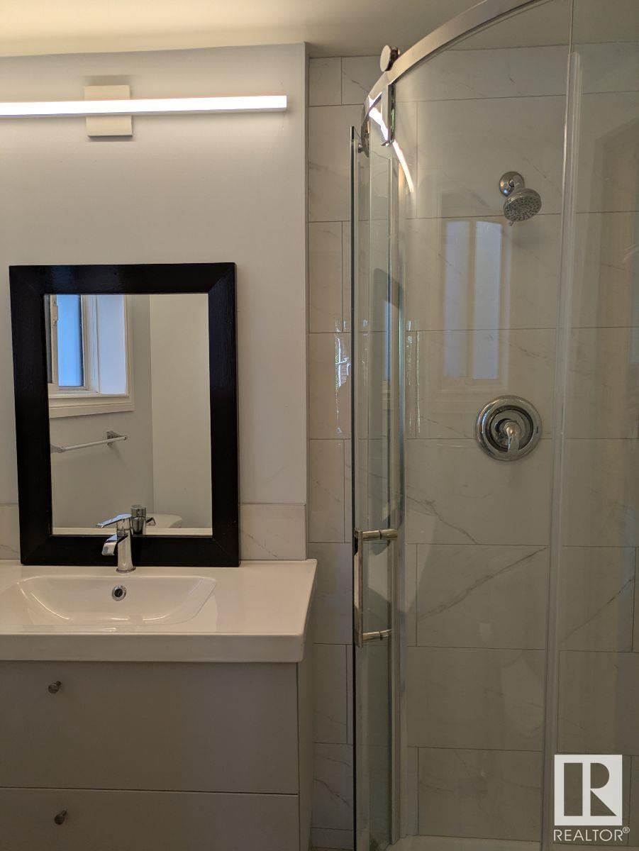 11242 95A ST NW - 22