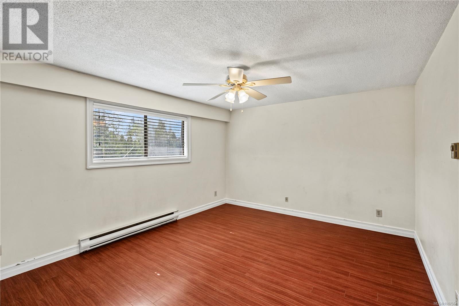 Photo 21 of 805 Kimberly Pl, Saanich BC