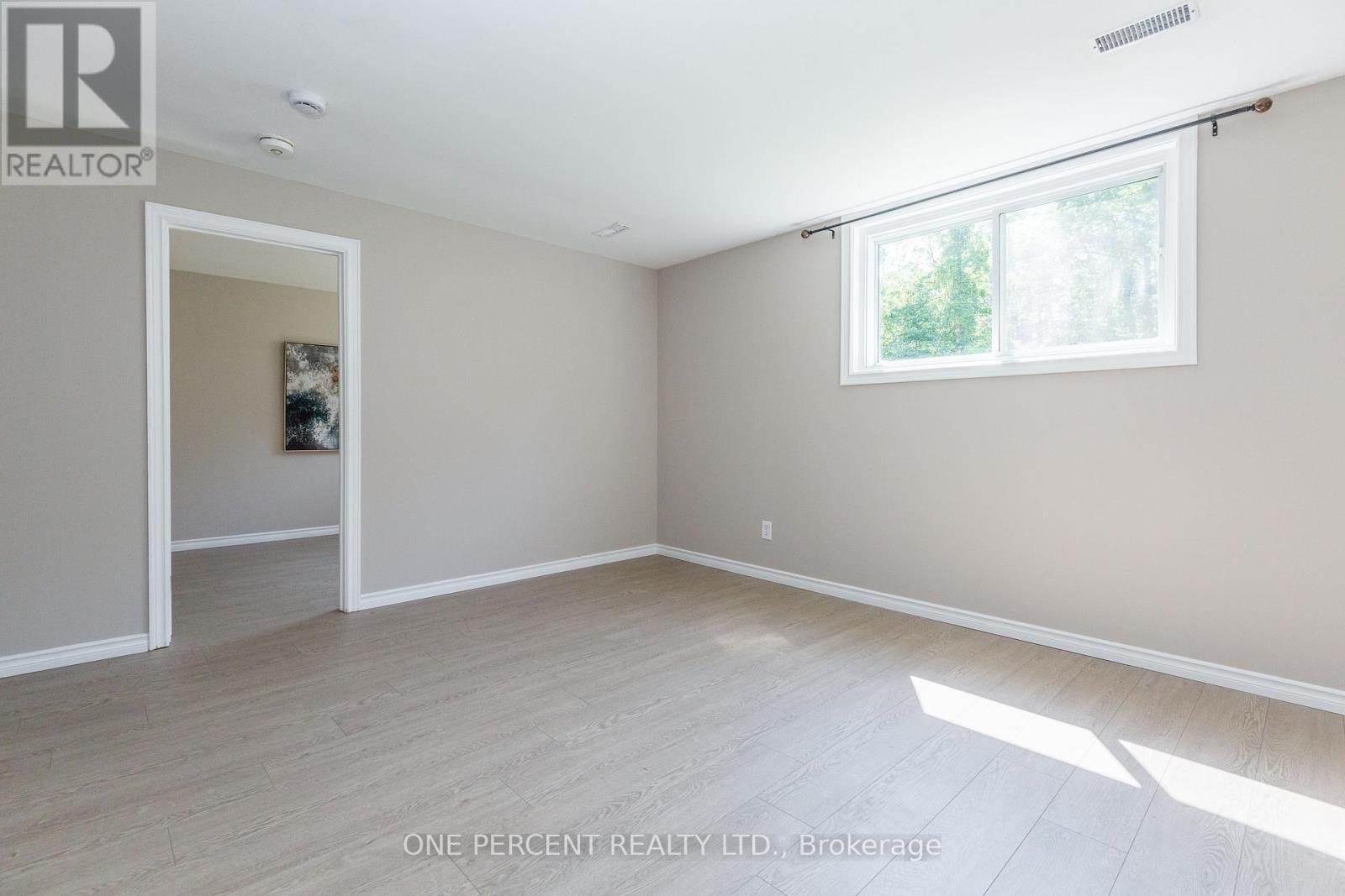 Photo 19 of 55 Fittons Road E, Orillia ON