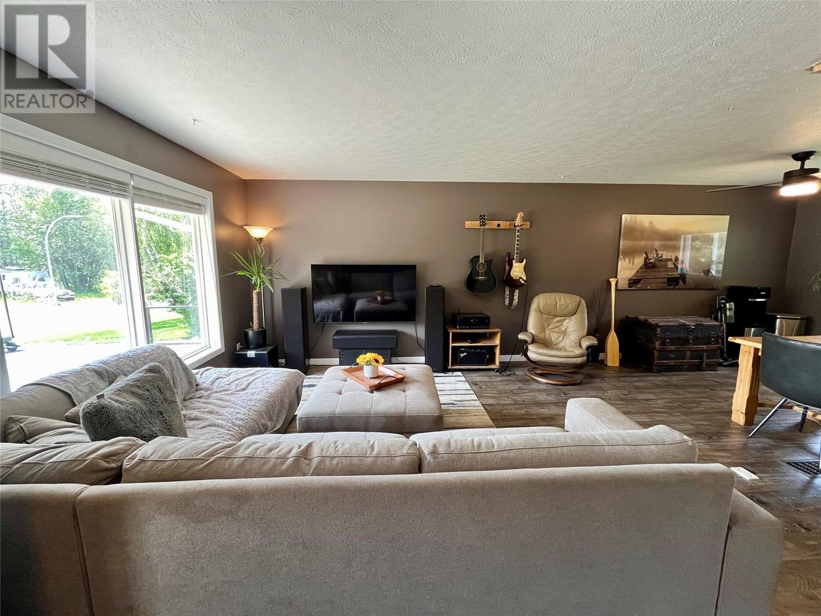 140 Wapiti Crescent, Tumbler Ridge