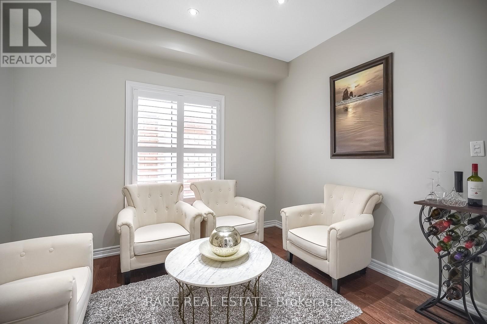 Photo 12 of 50 Henry Smith Avenue, Clarington ON
