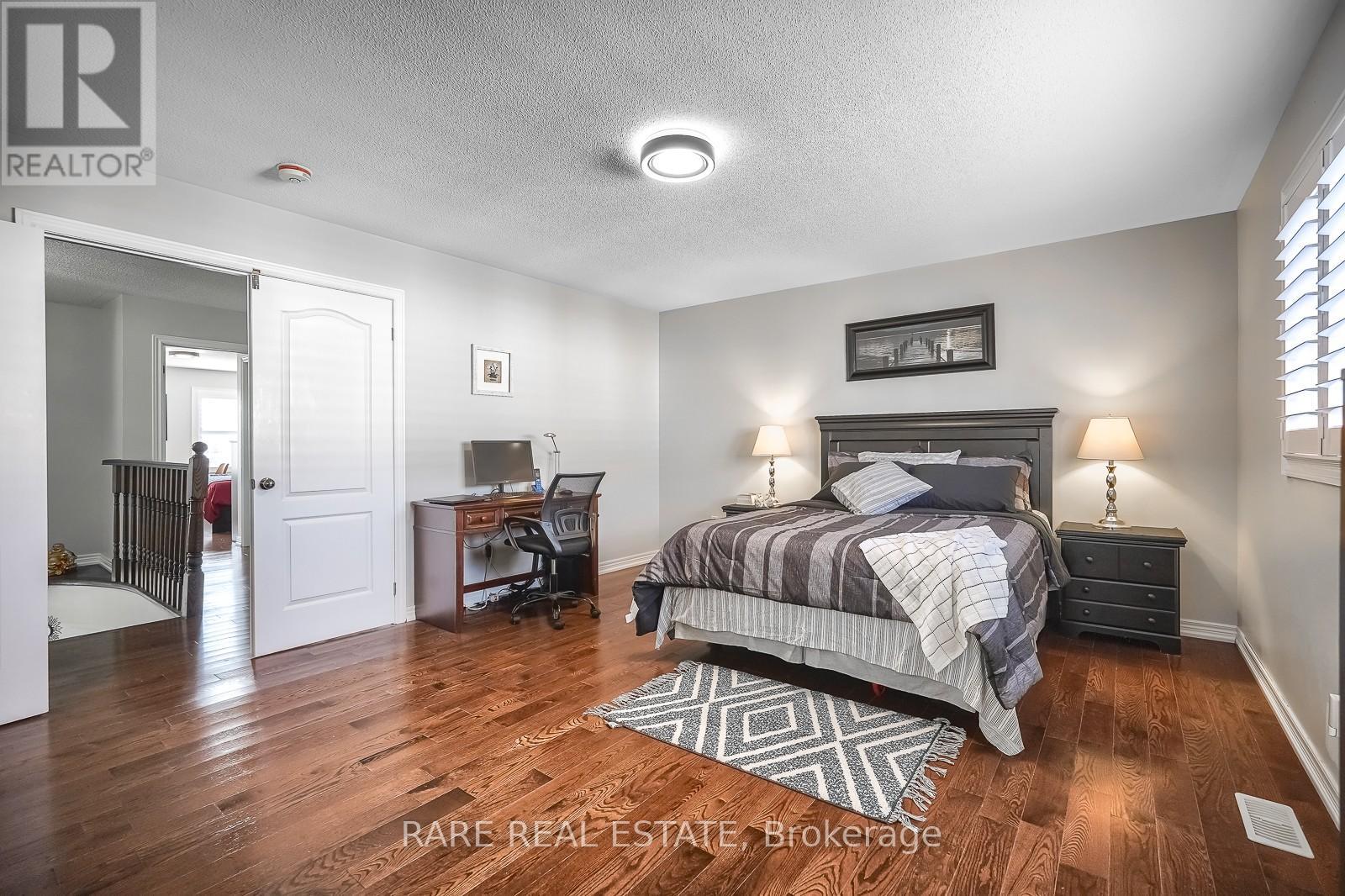 Photo 27 of 50 Henry Smith Avenue, Clarington ON