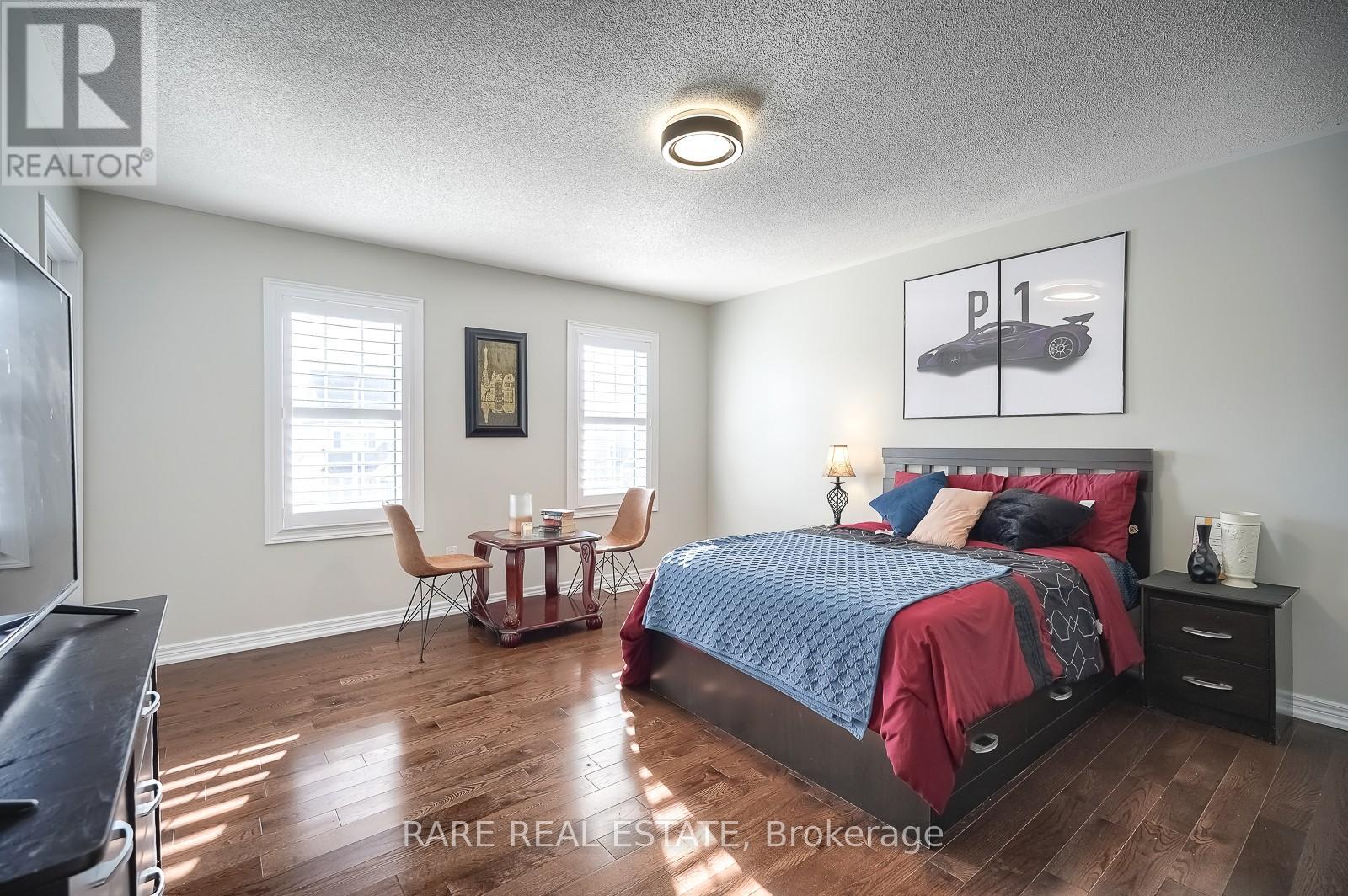 Photo 32 of 50 Henry Smith Avenue, Clarington ON