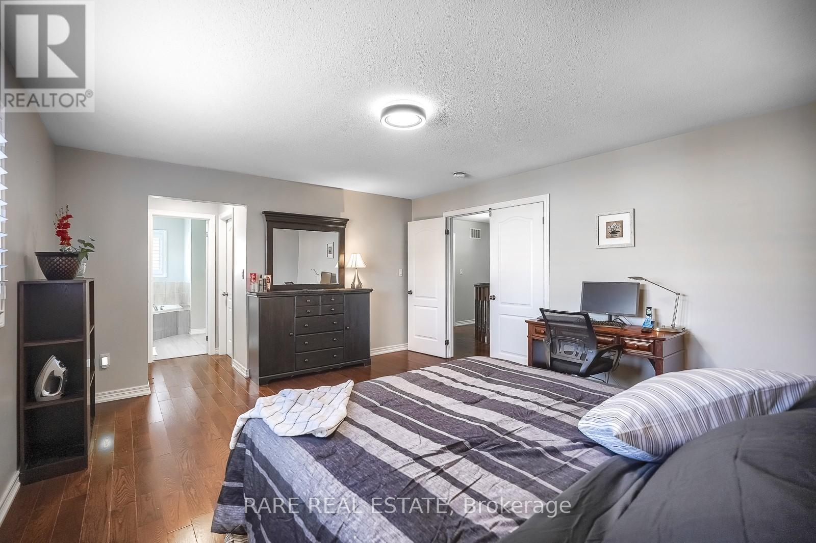 Photo 29 of 50 Henry Smith Avenue, Clarington ON