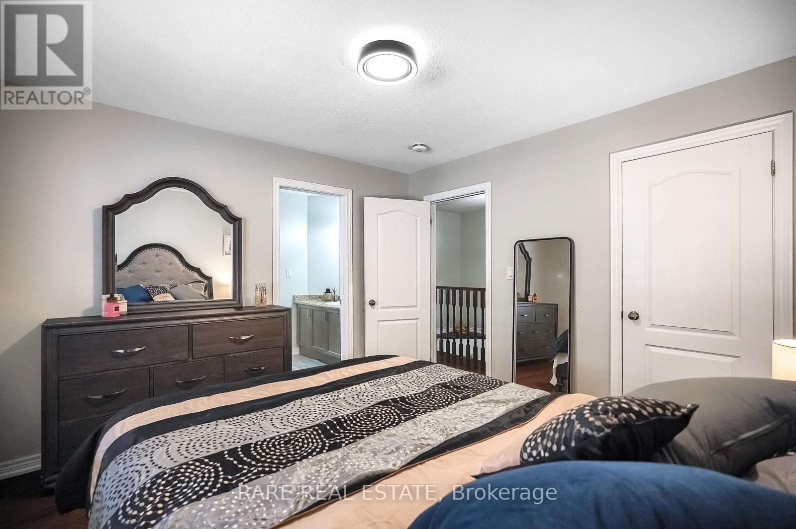 Photo 37 of 50 Henry Smith Avenue, Clarington ON