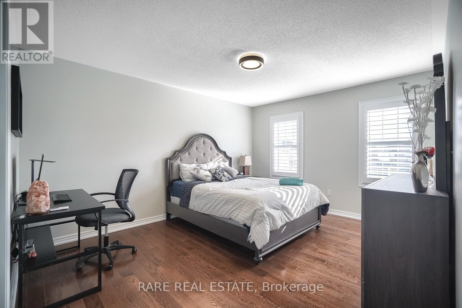 Photo 40 of 50 Henry Smith Avenue, Clarington ON