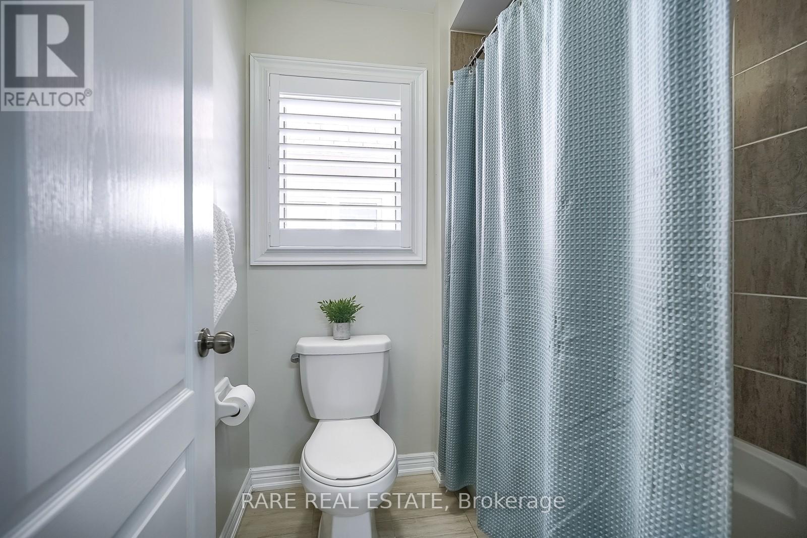 Photo 39 of 50 Henry Smith Avenue, Clarington ON