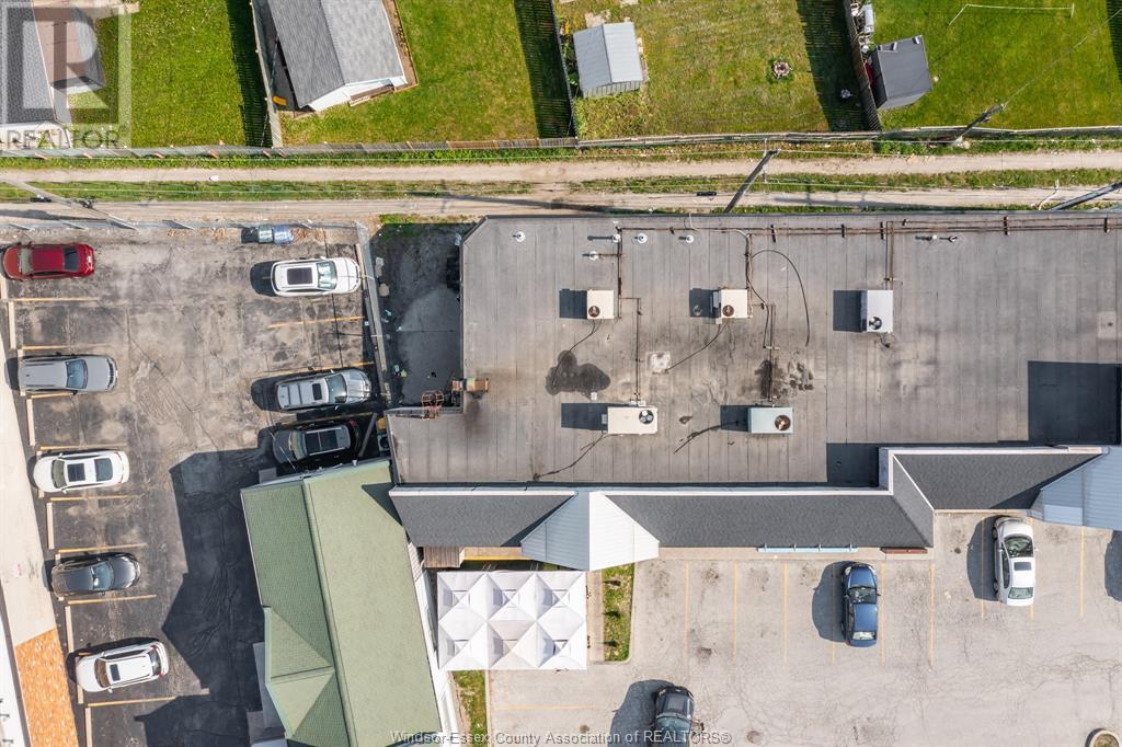 Photo 19 of 521 Tecumseh Road East, Windsor ON