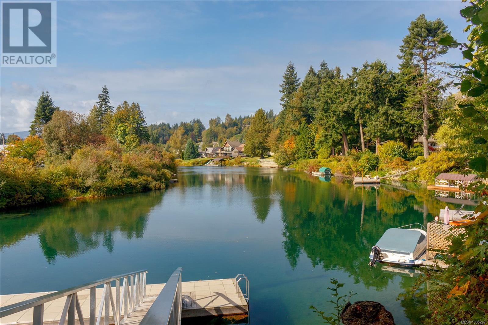 Photo 58 of 245 Lake Park Rd, Lake Cowichan BC