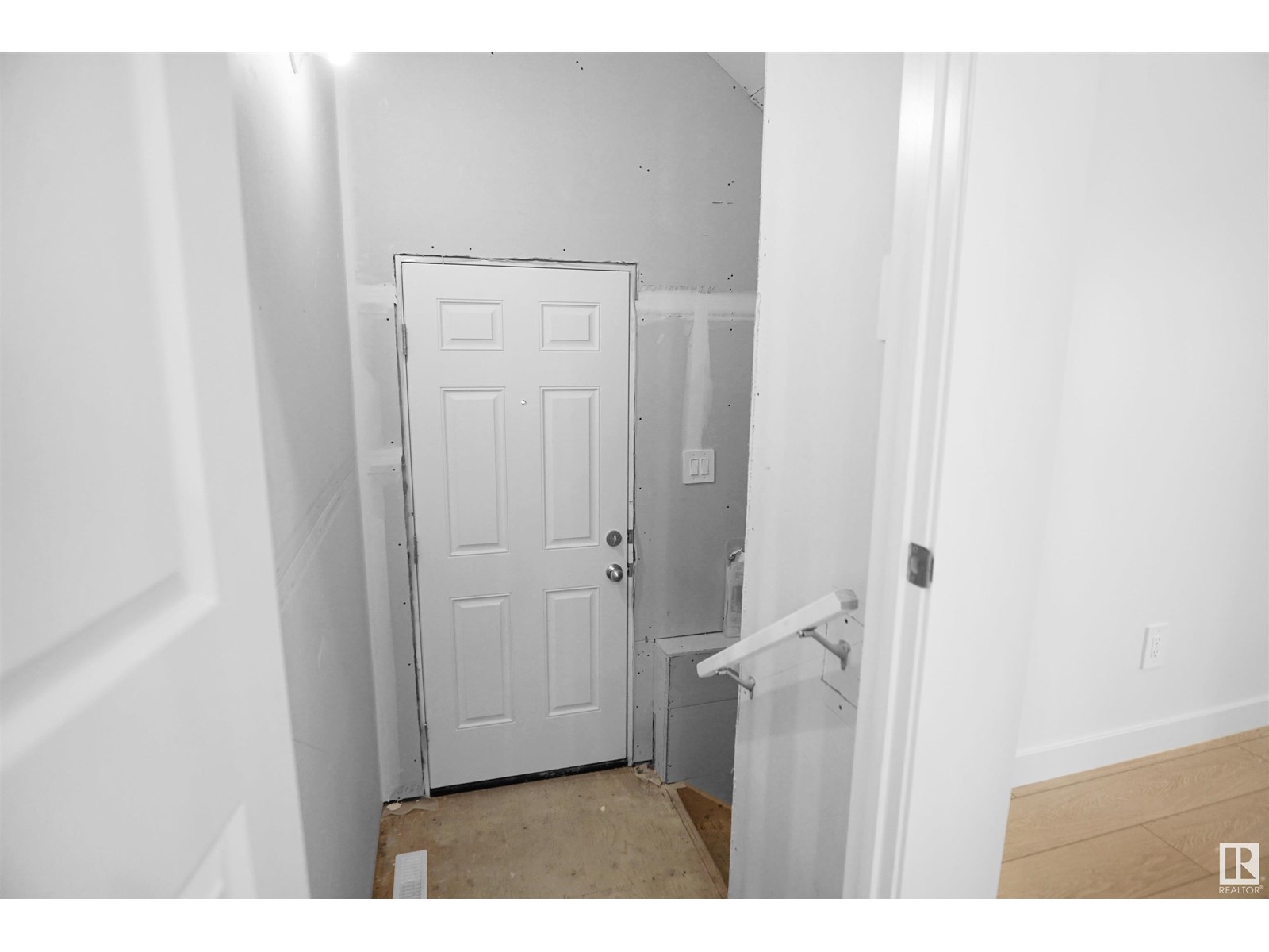 Photo 21 of 4643 Kinsella Ld Sw, Edmonton AB